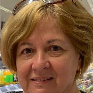 Meet your Posher, Maria